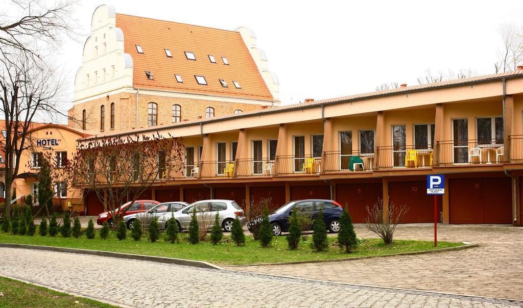 Hotel Zamek Gizycko Exterior photo